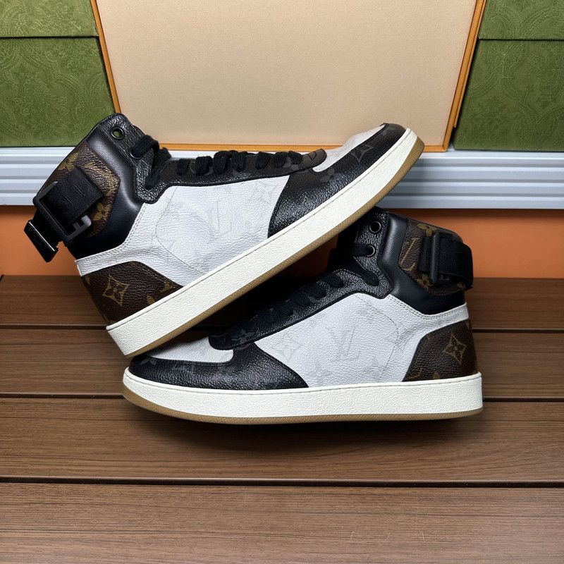 Louis Vuitton Louis Vuitton Rivoli High-Top Fashion Sneakers 0079 Size US 6.5 / EU 39-40 - 6 Thumbnail