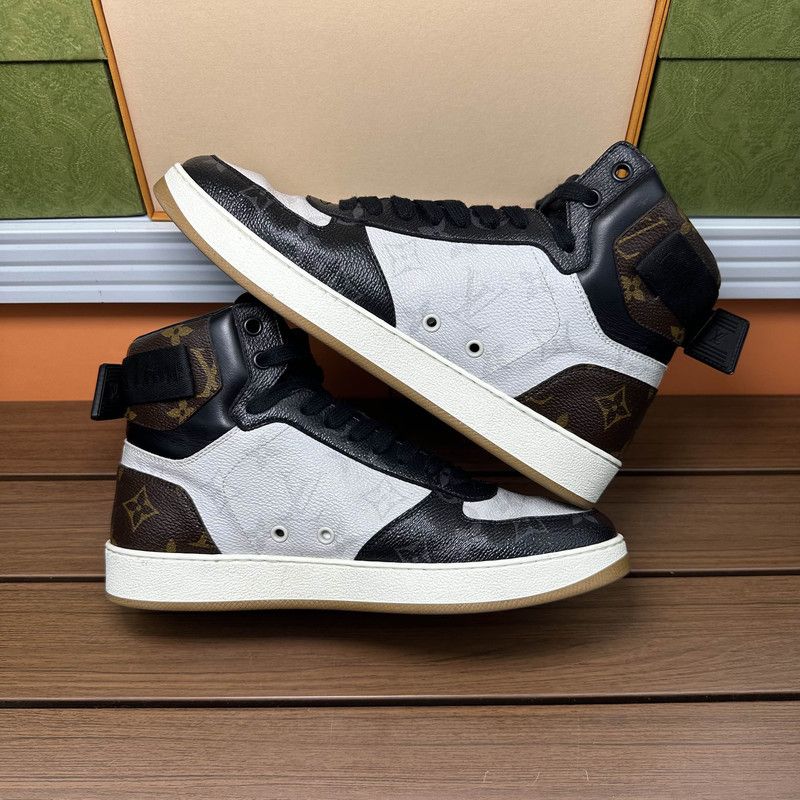 Louis Vuitton Louis Vuitton Rivoli High-Top Fashion Sneakers 0079 Size US 6.5 / EU 39-40 - 7 Thumbnail