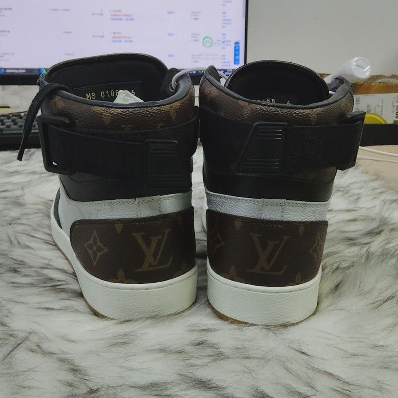 Louis Vuitton Louis Vuitton Rivoli High-Top Sneakers in Black and White 0079 Size US 7.5 / EU 40-41 - 3 Thumbnail