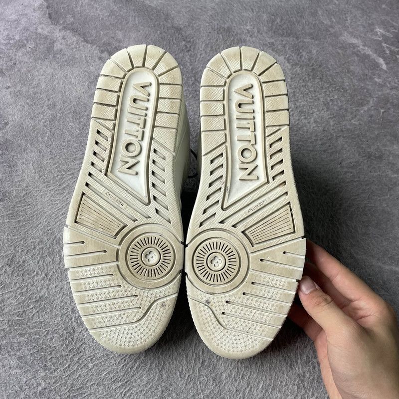Louis Vuitton Louis Vuitton Classic Trainer Sneakers 0079 Size US 8.5 / EU 41-42 - 4 Thumbnail