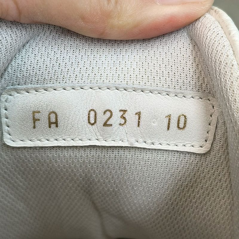 Louis Vuitton Louis Vuitton Tattoo Casual Sneakers in White and Green 0079 Size US 10.5 / EU 43-44 - 5 Thumbnail