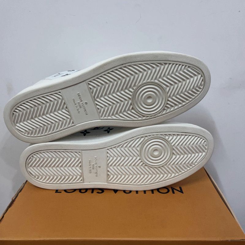 Louis Vuitton Louis Vuitton Rivoli Monogram Casual Low-top Sneakers 0079 Size US 9.5 / EU 42-43 - 4 Thumbnail
