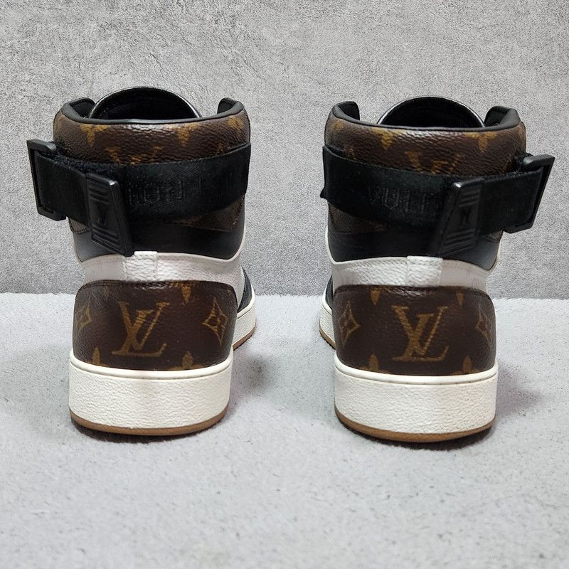 Louis Vuitton Louis Vuitton Rivoli High-Top Fashion Sneakers 0079 Size US 8 / EU 41 - 3 Thumbnail