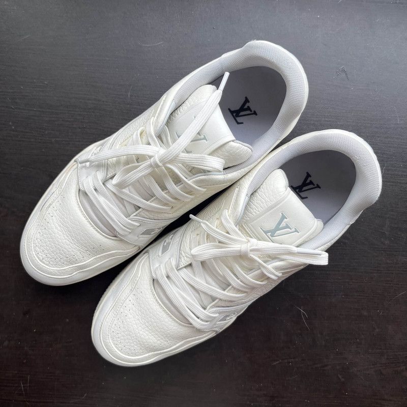 Louis Vuitton Louis Vuitton White Leather Low-Top Trainers 0079 Size US 10.5 / EU 43-44 - 8 Thumbnail