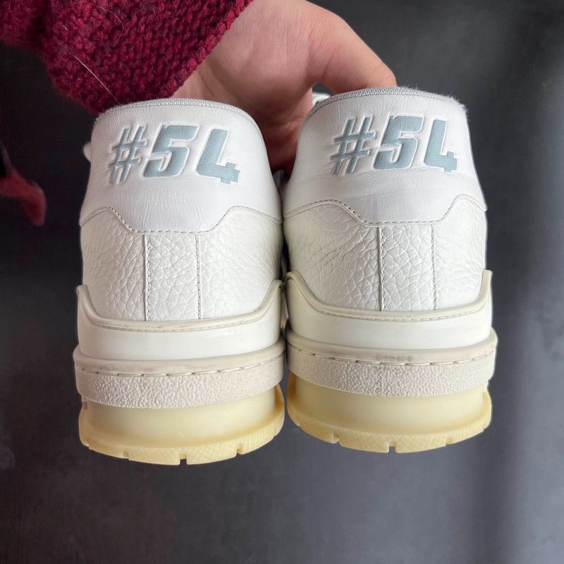 Louis Vuitton Louis Vuitton White Leather Low-Top Trainers 0079 Size US 10.5 / EU 43-44 - 3 Thumbnail