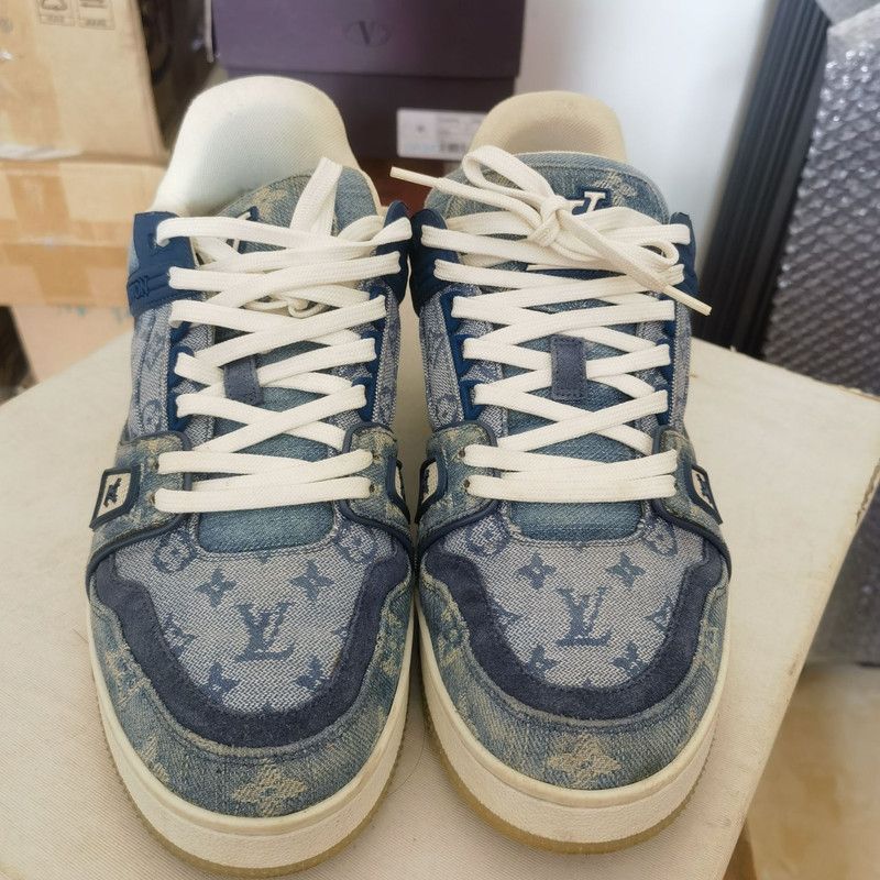 Louis Vuitton Louis Vuitton Blue Trainer Sneakers 0079 Size US 8 / EU 41 - 2 Thumbnail