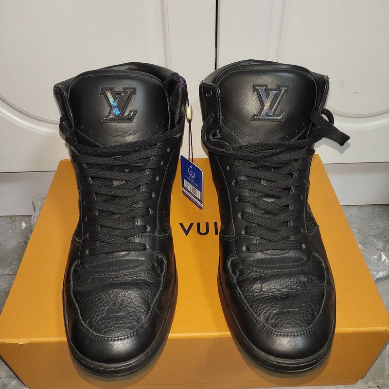 Louis Vuitton Louis Vuitton Rivoli High-Top Casual Sneakers in Black 0079 Size US 9.5 / EU 42-43 - 2 Thumbnail