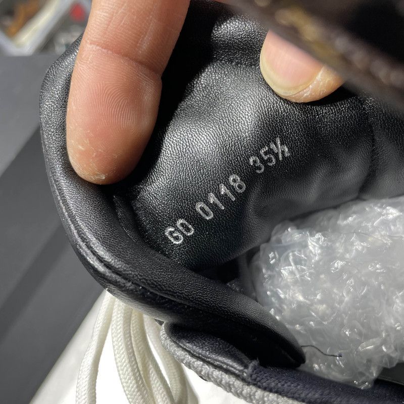 Louis Vuitton Louis Vuitton Silver Gray Dad Sneakers 0079 Size US 5.5 / EU 38 - 5 Thumbnail