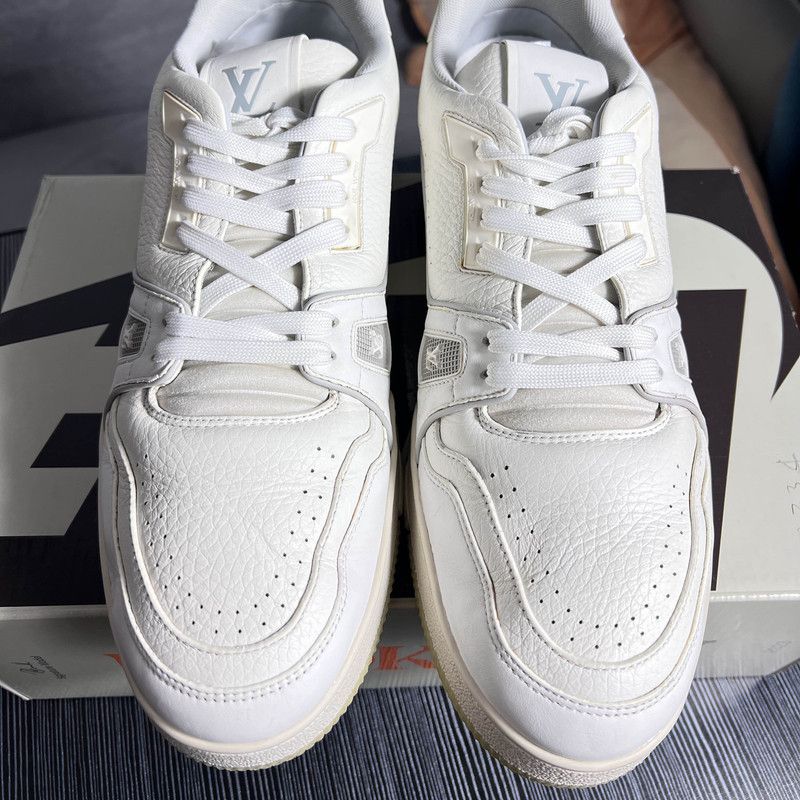 Louis Vuitton Louis Vuitton Trainer Low Top Fashion Sneakers 0079 Size US 10.5 / EU 43-44 - 2 Thumbnail