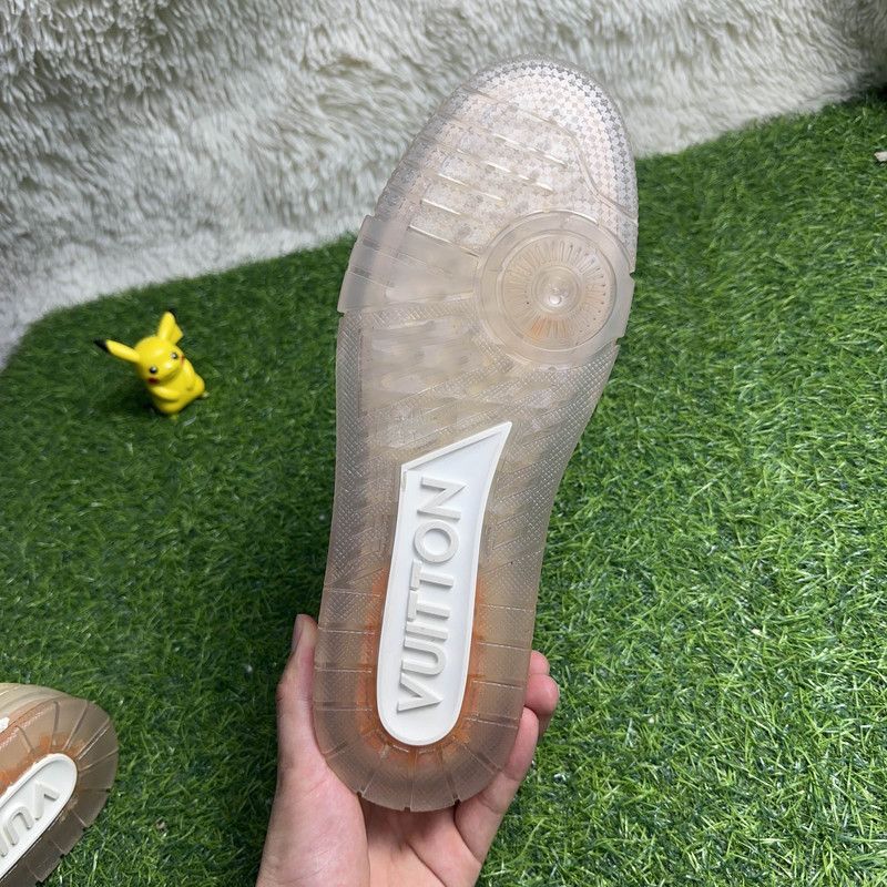 Louis Vuitton Louis Vuitton Trainer Monogram Iridescent Sneakers 0079 Size US 8 / EU 41 - 6 Thumbnail