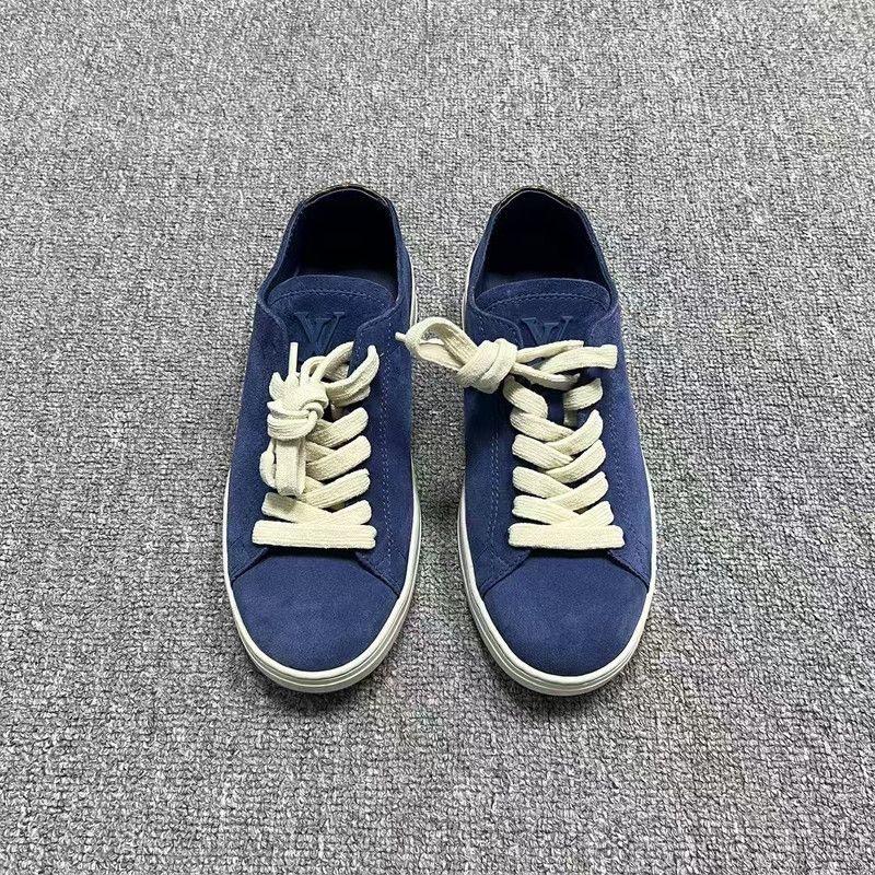 Louis Vuitton Louis Vuitton Resort Blue and White Low-Top Sneakers 0079 Size US 8.5 / EU 41-42 - 2 Thumbnail