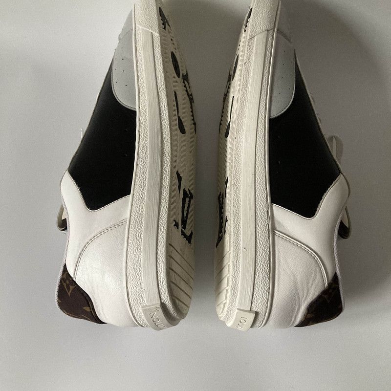 Louis Vuitton Louis Vuitton Charlie White Low-Top Sneakers 0079 Size US 12 / EU 45 - 7 Thumbnail