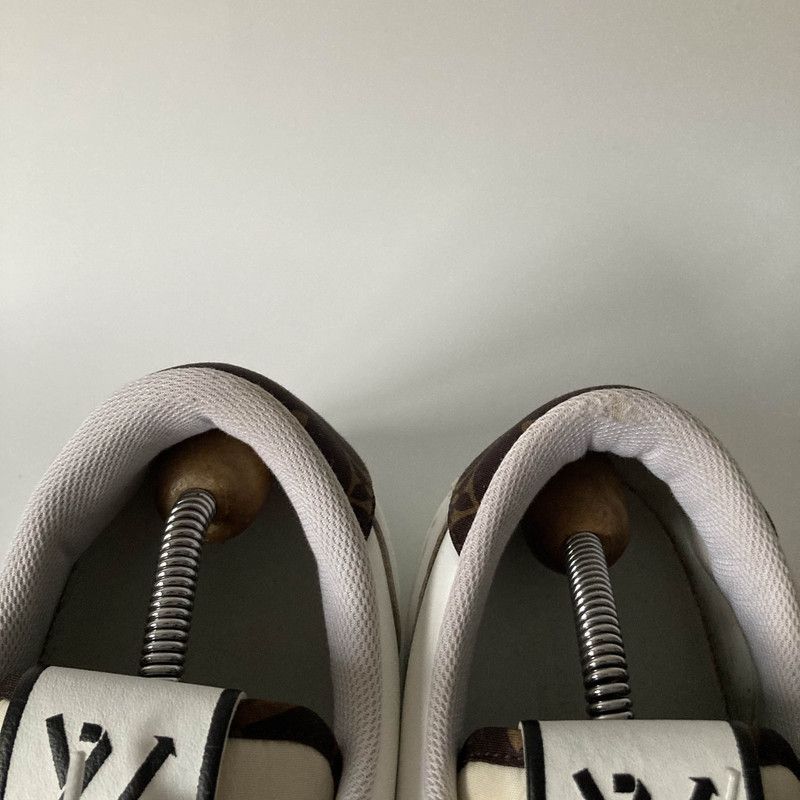 Louis Vuitton Louis Vuitton Charlie White Low-Top Sneakers 0079 Size US 12 / EU 45 - 6 Thumbnail