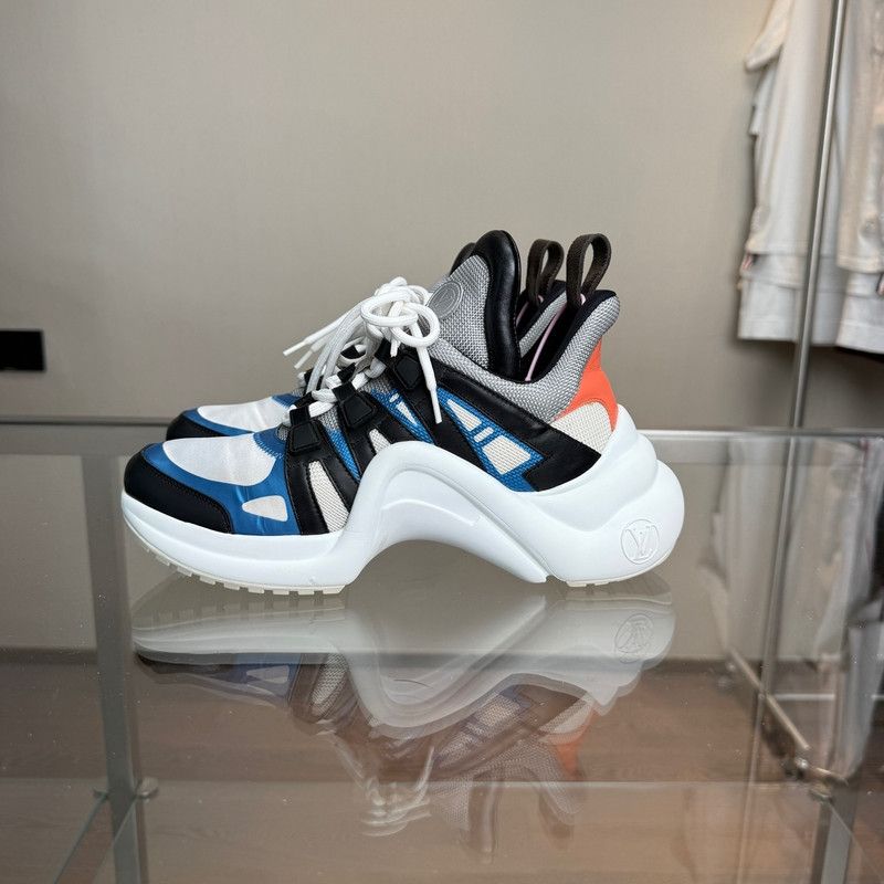 Louis Vuitton Louis Vuitton Leather Sports Sneakers in White and Blue 0079 Size US 7.5 / EU 40-41 - 3 Thumbnail