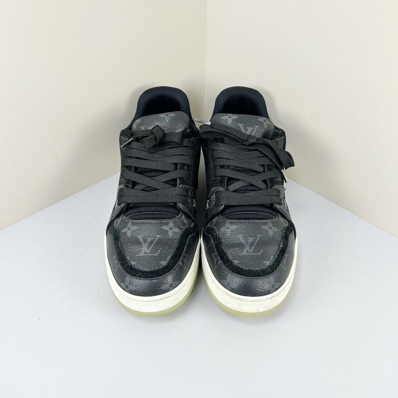 Louis Vuitton Louis Vuitton Trainer Low Top Fashion Sneakers 0079 Size US 8.5 / EU 41-42 - 2 Thumbnail