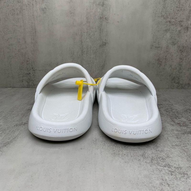 Louis Vuitton Waterproof White Slide Sandals 0079