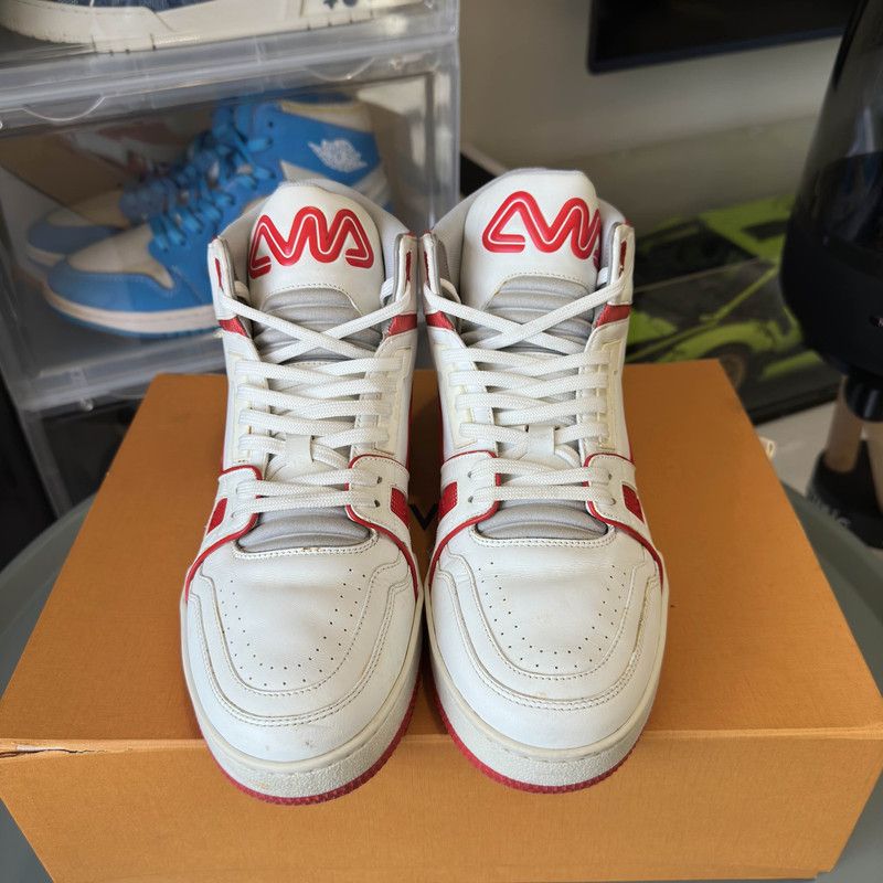 Louis Vuitton Louis Vuitton High-top Athletic Sneakers for Men 0079 Size US 8.5 / EU 41-42 - 2 Thumbnail