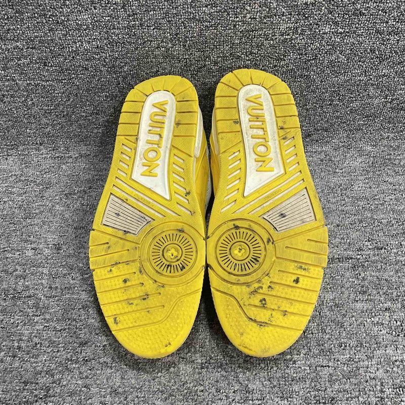 Louis Vuitton Louis Vuitton Trainer Low Top Sneakers in White Yellow 0079 Size US 8 / EU 41 - 4 Thumbnail