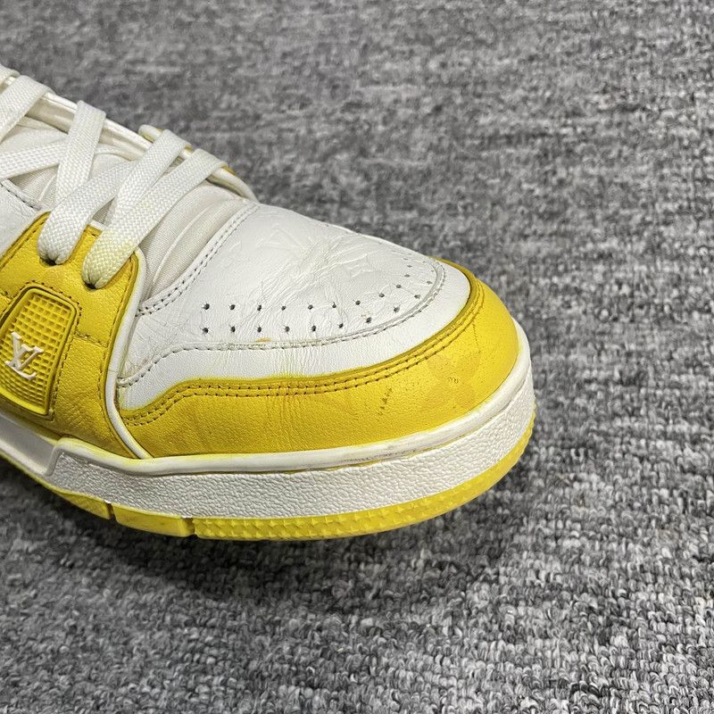 Louis Vuitton Louis Vuitton Trainer Low Top Sneakers in White Yellow 0079 Size US 8 / EU 41 - 10 Thumbnail