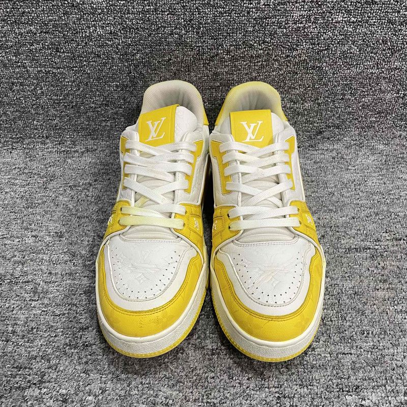 Louis Vuitton Louis Vuitton Trainer Low Top Sneakers in White Yellow 0079 Size US 8 / EU 41 - 2 Thumbnail