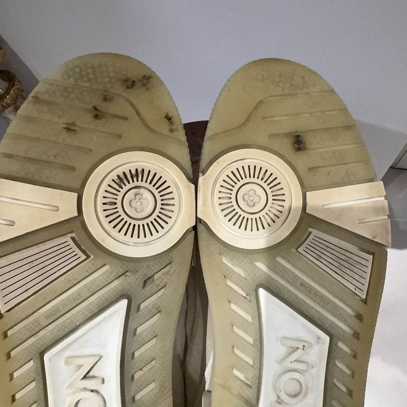 Louis Vuitton Louis Vuitton Classic Logo Trainer Fashion Sneakers 0079 Size US 8.5 / EU 41-42 - 6 Thumbnail