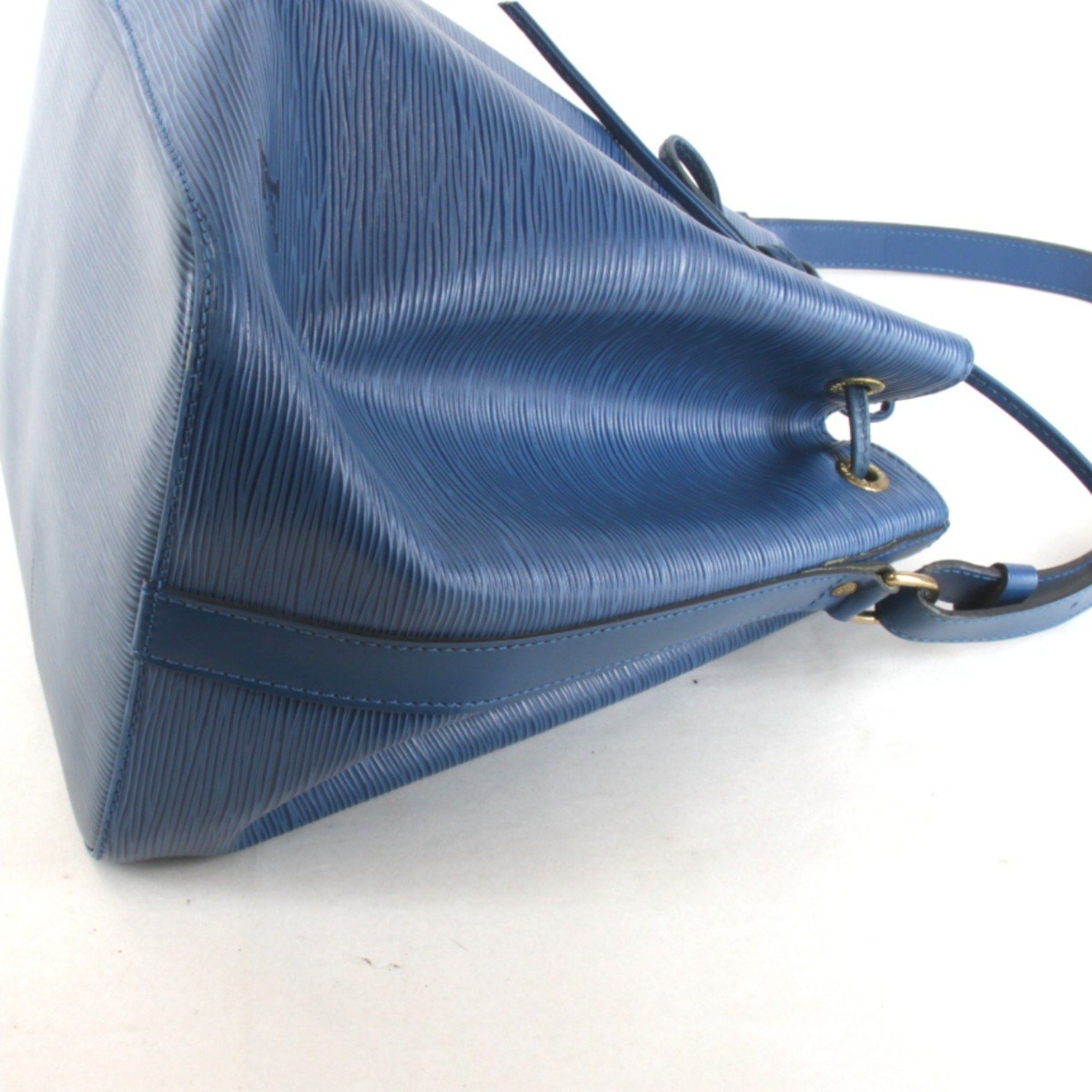Louis Vuitton LOUIS VUITTON Petit Noe M44105 Shoulder Bag in Epi Leather, Blue, Women's Size ONE SIZE - 3 Thumbnail