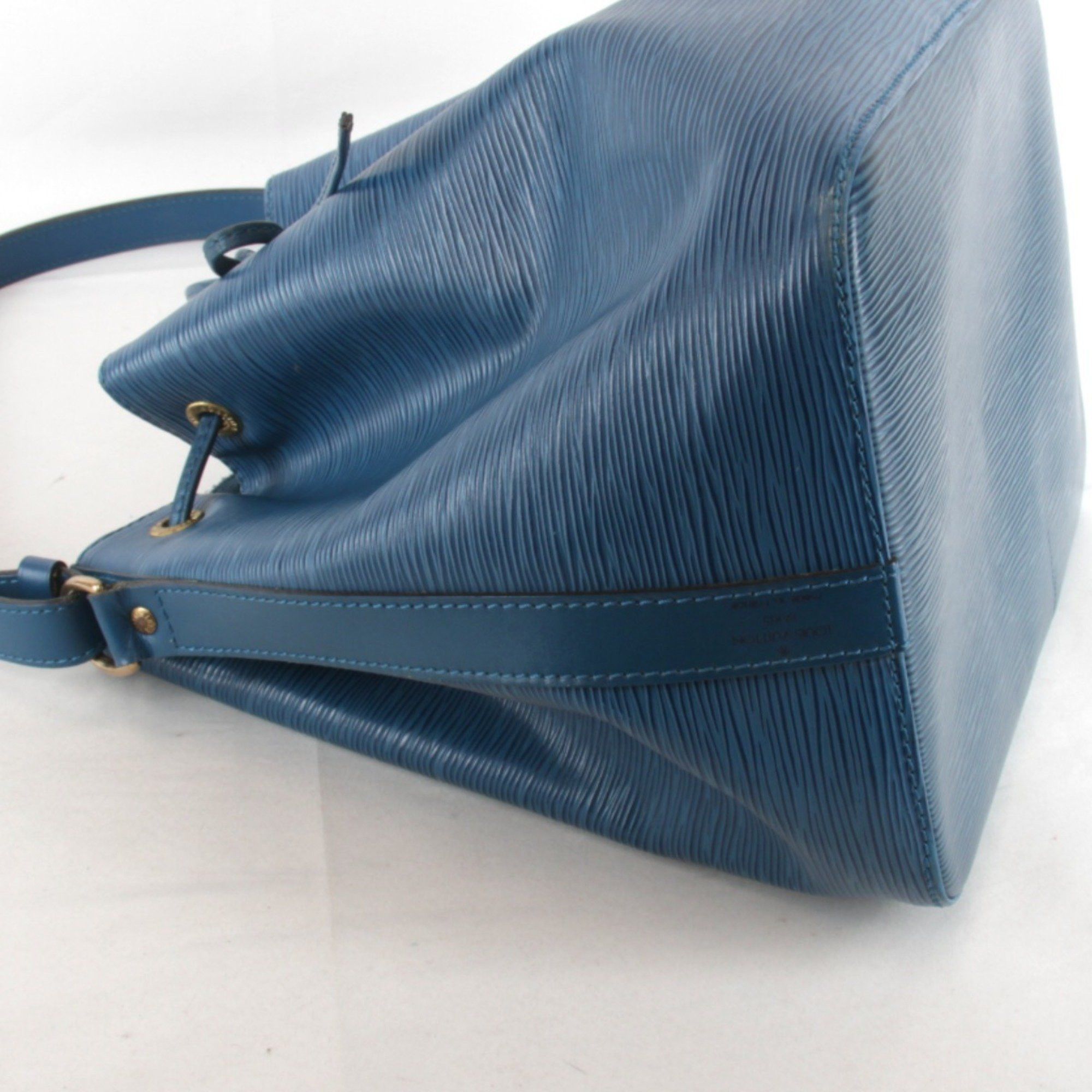 Louis Vuitton LOUIS VUITTON Petit Noe M44105 Shoulder Bag in Epi Leather, Blue, Women's Size ONE SIZE - 4 Thumbnail