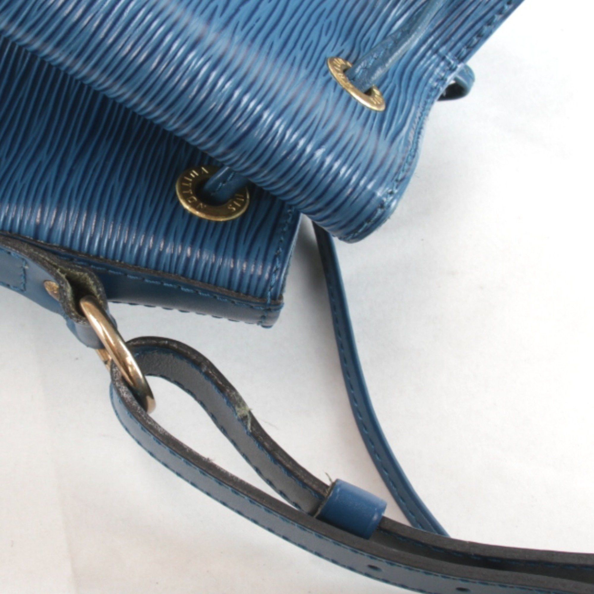 Louis Vuitton LOUIS VUITTON Petit Noe M44105 Shoulder Bag in Epi Leather, Blue, Women's Size ONE SIZE - 6 Thumbnail