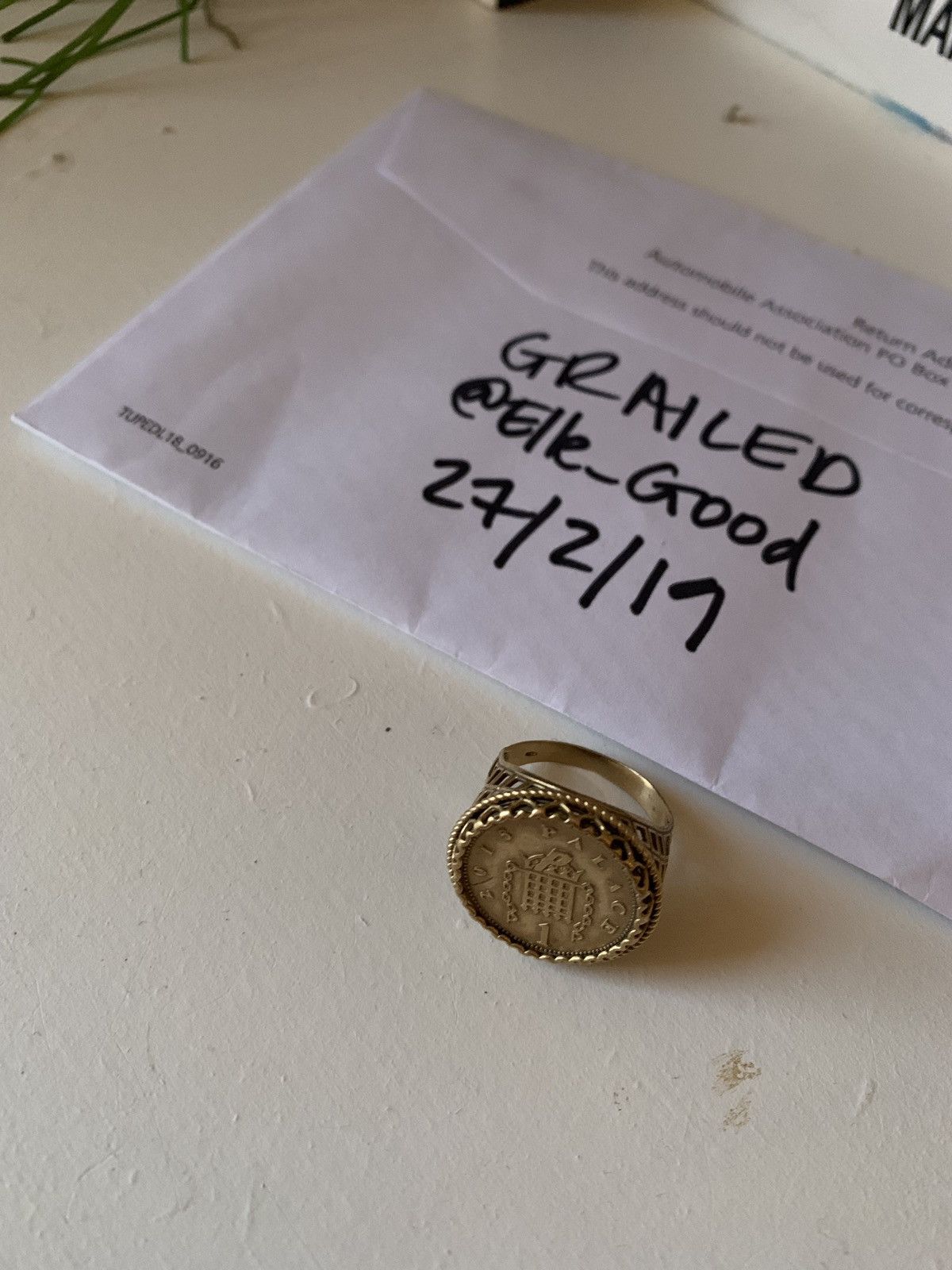 Palace Palace Skateboards Rare 9ct Solid Gold Sovereign Ring | Grailed