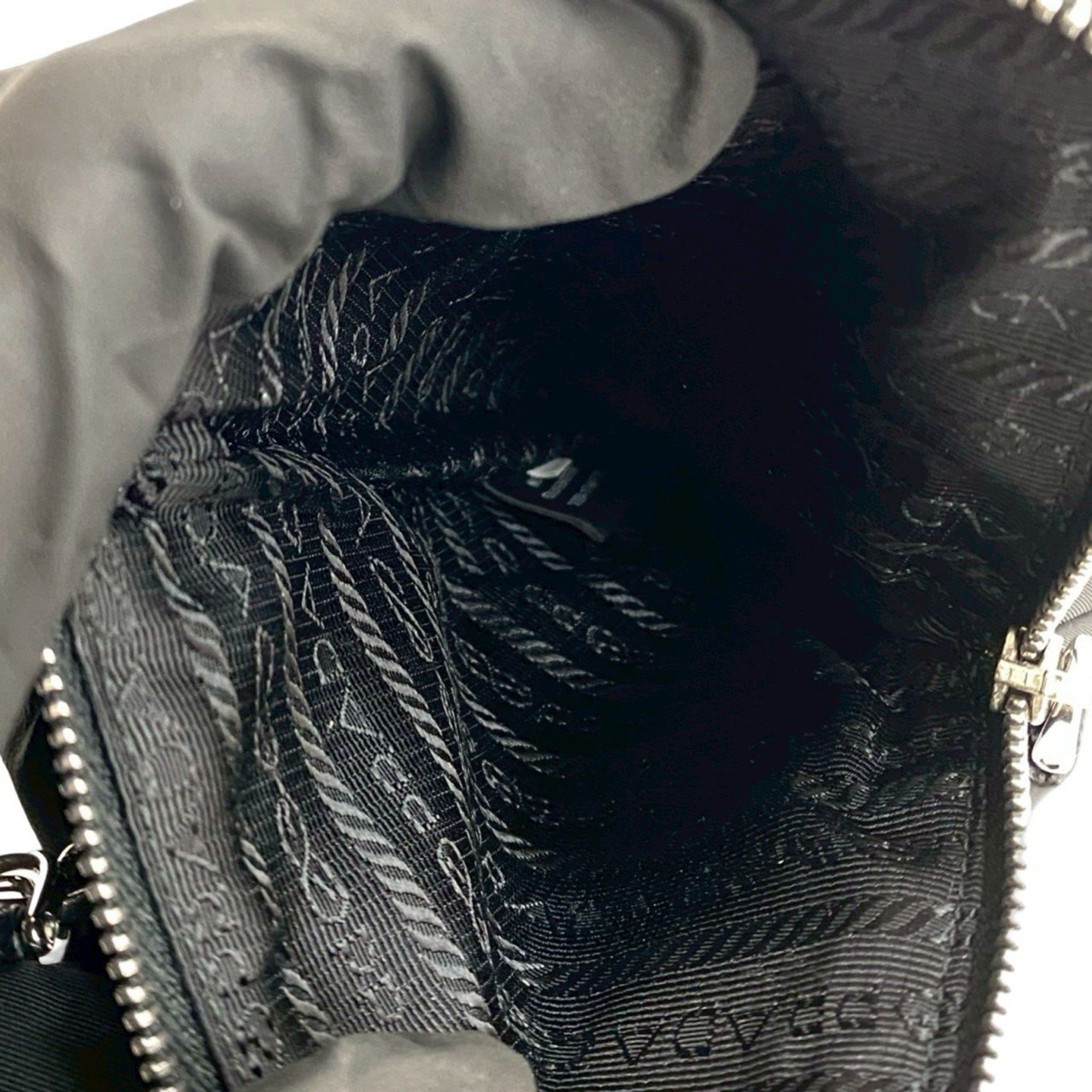 Prada PRADA Re-Nylon Triangle Logo Hardware Nylon Pouch Shoulder Bag Smartphone Case Black 20924 Size ONE SIZE - 9 Thumbnail
