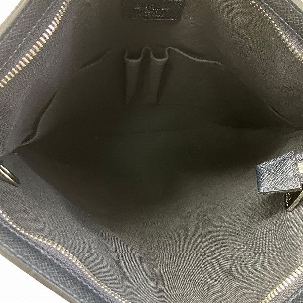 Louis Vuitton Louis Vuitton Louis Vuitton Taiga Leather Shoulder Bag Leather Shoulder Bag M32712 DUTY FREE for USA Size ONE SIZE - 6 Thumbnail