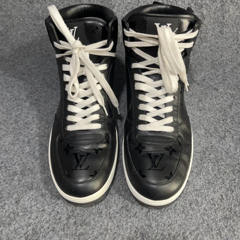 Louis Vuitton Louis Vuitton Rivoli High-Top Sneakers for Men 0079 Size US 9 / EU 42 - 2 Thumbnail