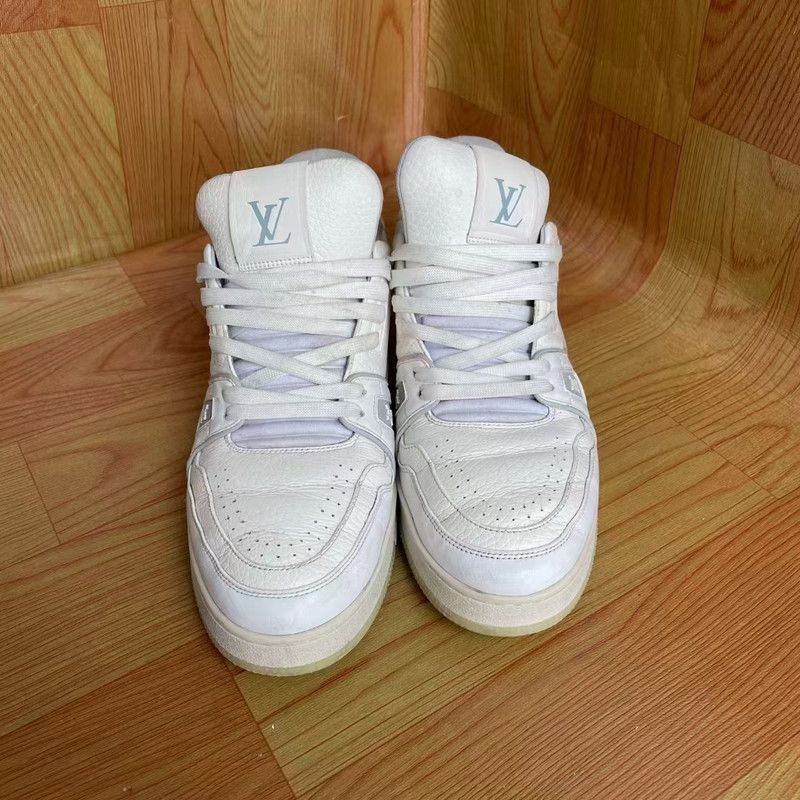 Louis Vuitton Louis Vuitton White Trainer Low-Top Sneakers 0079 Size US 8.5 / EU 41-42 - 2 Thumbnail