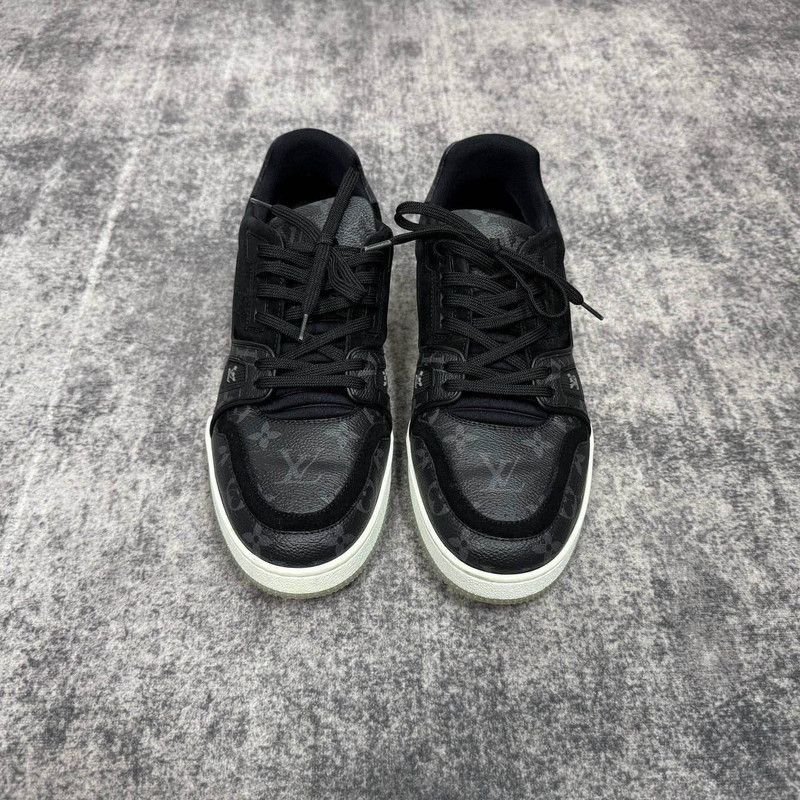 Louis Vuitton Louis Vuitton Black Trainer Sneakers 0079 Size US 8 / EU 41 - 2 Thumbnail
