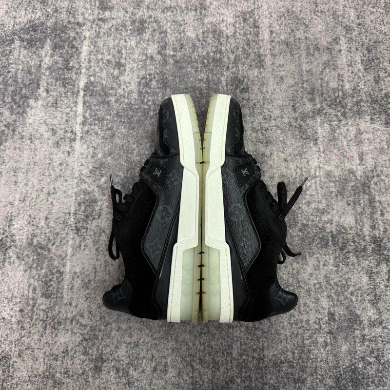 Louis Vuitton Louis Vuitton Black Trainer Sneakers 0079 Size US 8 / EU 41 - 7 Thumbnail