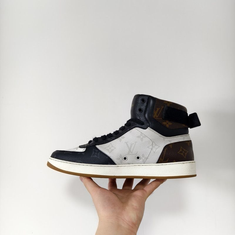 Louis Vuitton Louis Vuitton Rivoli High-Top Sneakers for Men 0079 Size US 8 / EU 41 - 7 Thumbnail