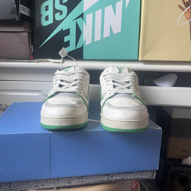 Louis Vuitton Louis Vuitton Stylish Low-Top Trainer Sneakers 0079 Size US 9.5 / EU 42-43 - 2 Thumbnail