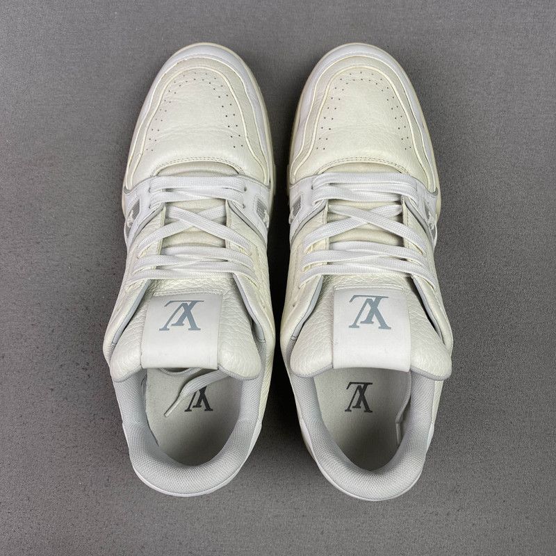 Louis Vuitton Louis Vuitton Trainer White Low-Top Fashion Sneakers 0079 Size US 8.5 / EU 41-42 - 8 Thumbnail