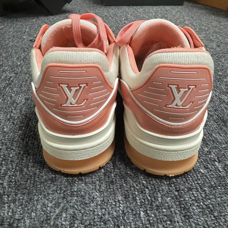 Louis Vuitton Louis Vuitton Trainer Low Top Sneakers in Peach Pink 0079 Size US 7 / EU 40 - 3 Thumbnail