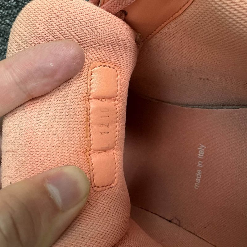 Louis Vuitton Louis Vuitton Trainer Low Top Sneakers in Peach Pink 0079 Size US 7 / EU 40 - 5 Thumbnail