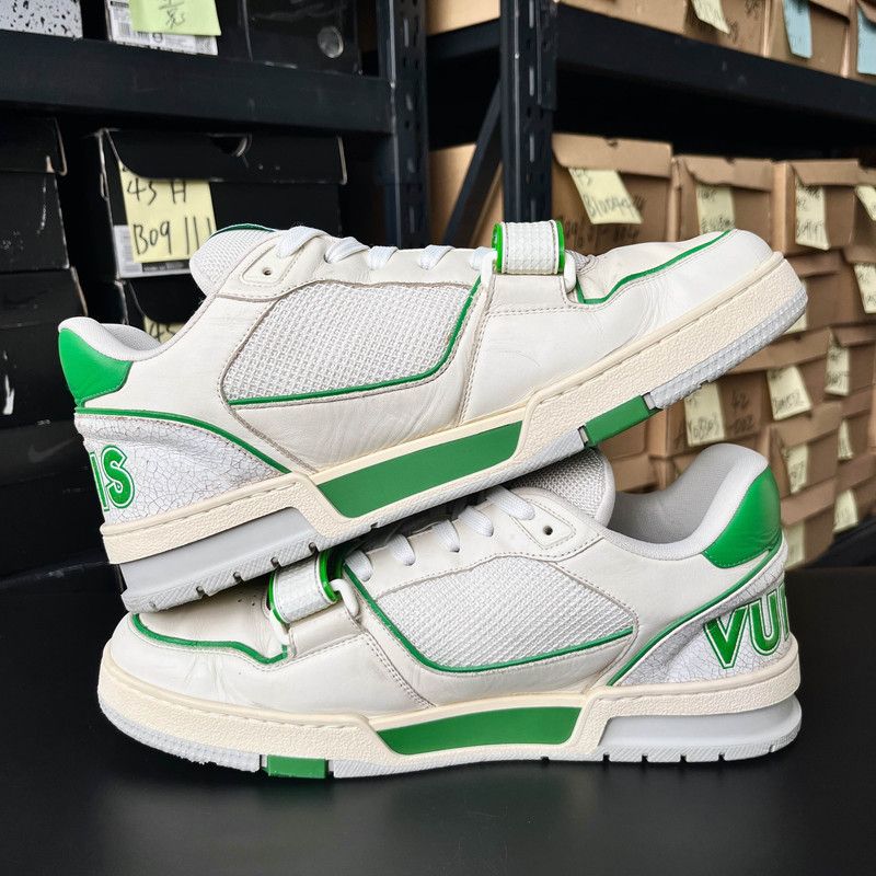 Louis Vuitton Louis Vuitton Retro Classic Trainer Sneakers 0079 Size US 9.5 / EU 42-43 - 11 Thumbnail