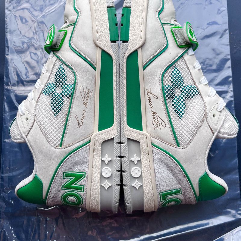 Louis Vuitton Louis Vuitton Retro Classic Trainer Sneakers 0079 Size US 9.5 / EU 42-43 - 13 Thumbnail