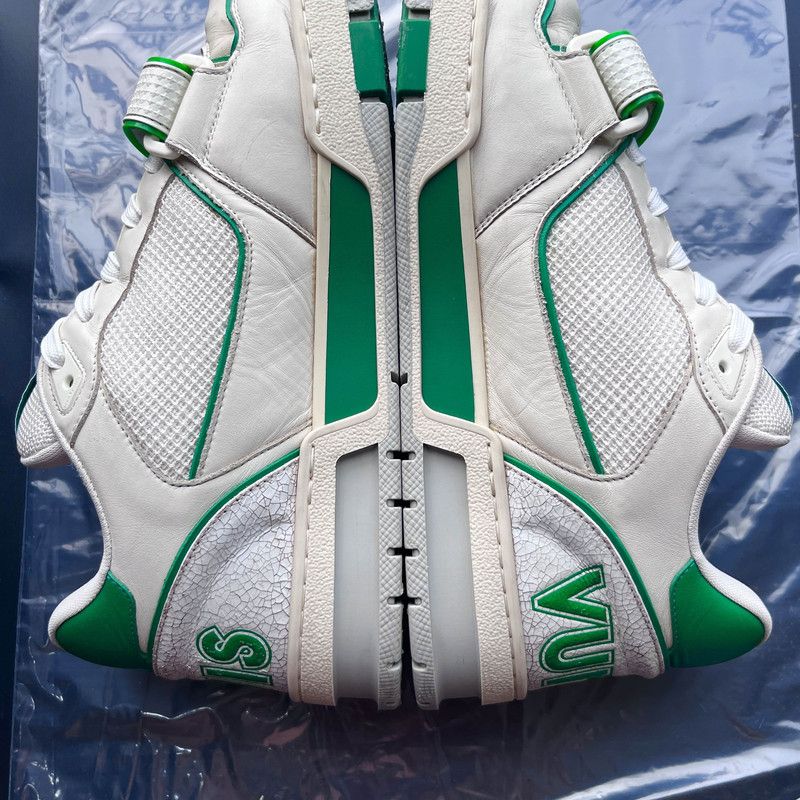Louis Vuitton Louis Vuitton Retro Classic Trainer Sneakers 0079 Size US 9.5 / EU 42-43 - 16 Thumbnail