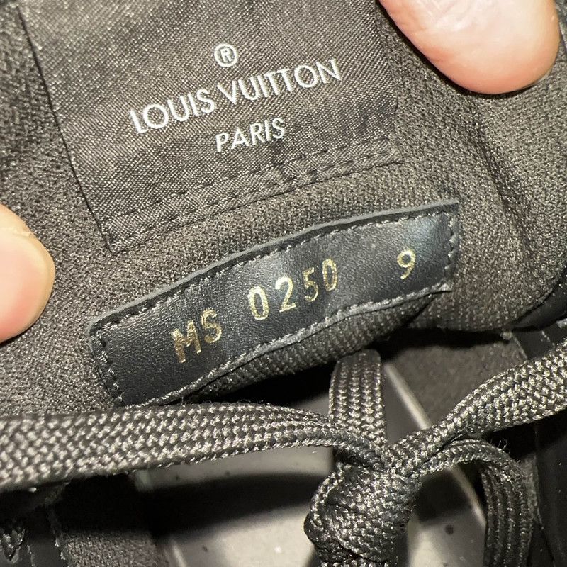 Louis Vuitton Louis Vuitton Rivoli High-Top Fashion Sneakers 0079 Size US 9.5 / EU 42-43 - 5 Thumbnail