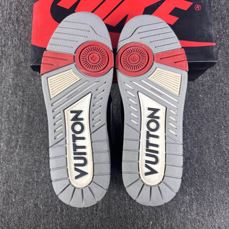 Louis Vuitton Louis Vuitton Trainer High-Top Fashion Sneakers 0079 Size US 10.5 / EU 43-44 - 4 Thumbnail
