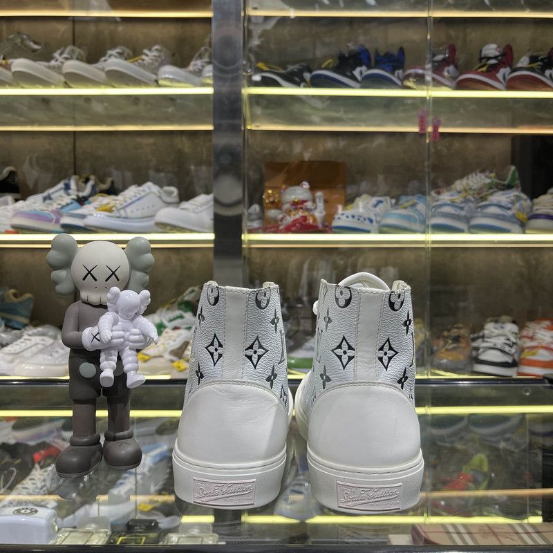 Louis Vuitton Louis Vuitton Tattoo High-Top Sneakers for Men 0079 Size US 7.5 / EU 40-41 - 3 Thumbnail