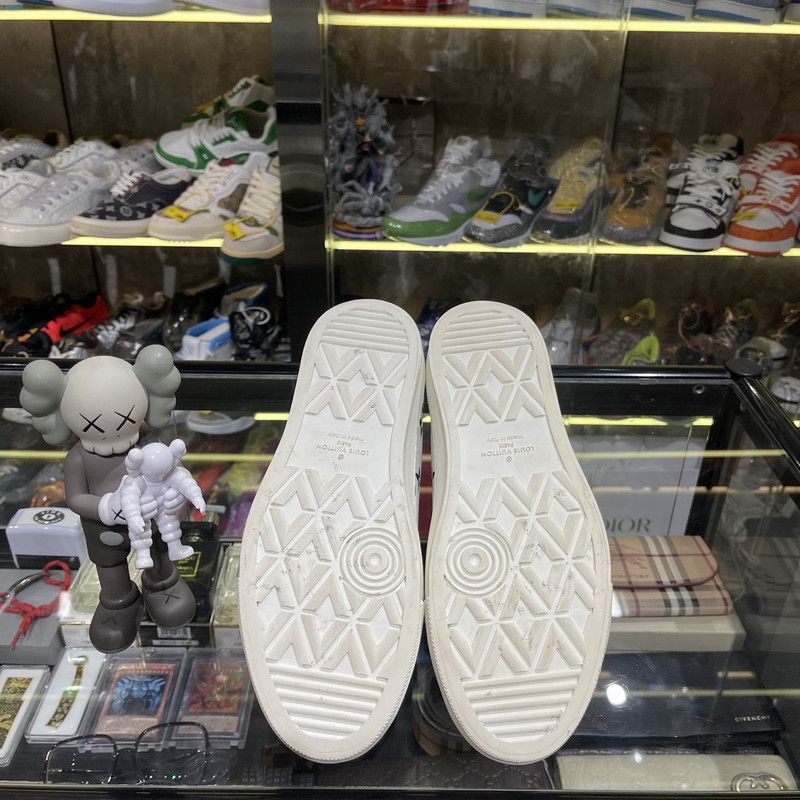 Louis Vuitton Louis Vuitton Tattoo High-Top Sneakers for Men 0079 Size US 7.5 / EU 40-41 - 4 Thumbnail