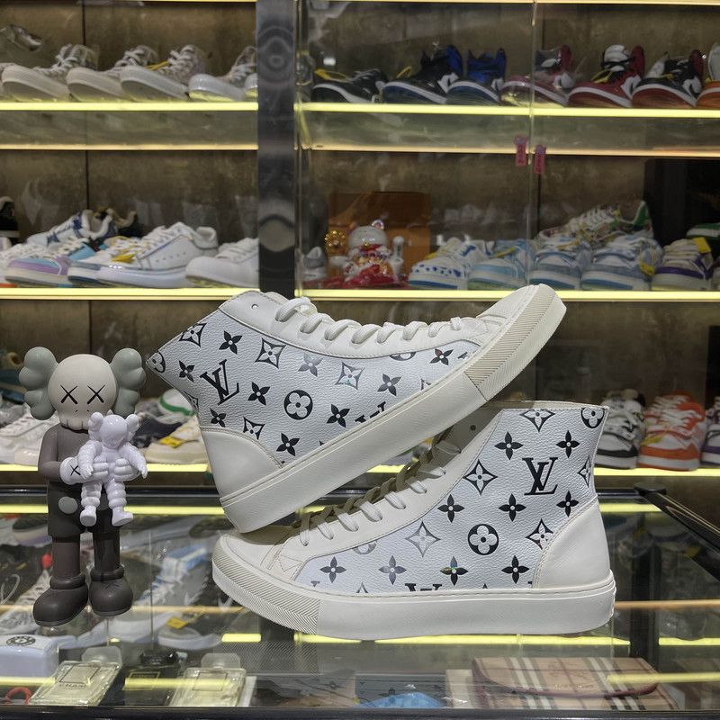 Louis Vuitton Louis Vuitton Tattoo High-Top Sneakers for Men 0079 Size US 7.5 / EU 40-41 - 9 Thumbnail