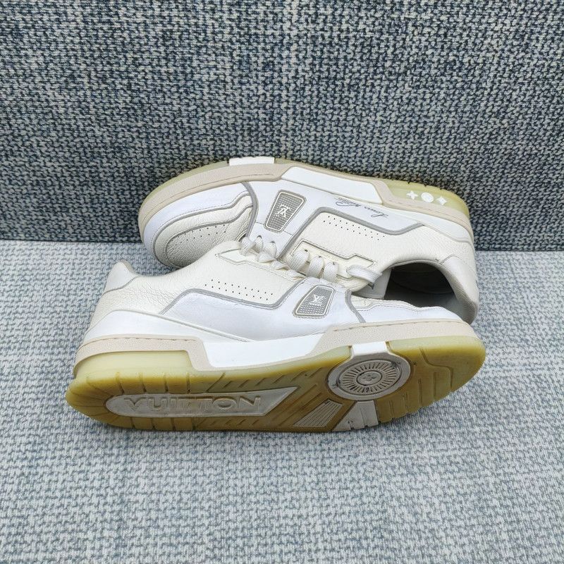 Louis Vuitton Louis Vuitton Low-Top Trainer Sneakers for All 0079 Size US 8.5 / EU 41-42 - 7 Thumbnail