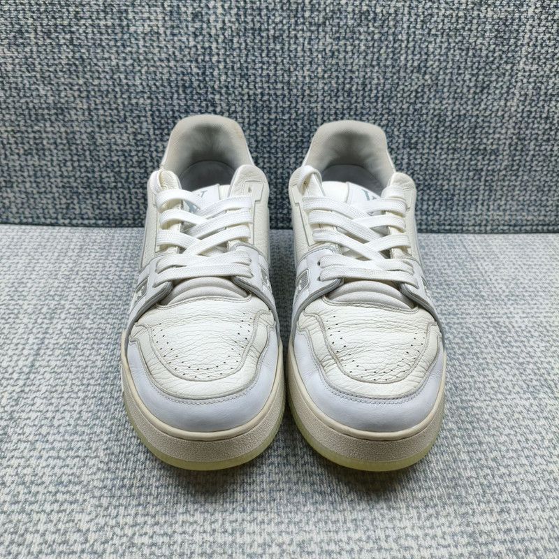 Louis Vuitton Louis Vuitton Low-Top Trainer Sneakers for All 0079 Size US 8.5 / EU 41-42 - 2 Thumbnail